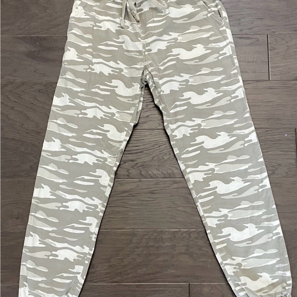 True Religion Camo Joggers - Gray and Cream